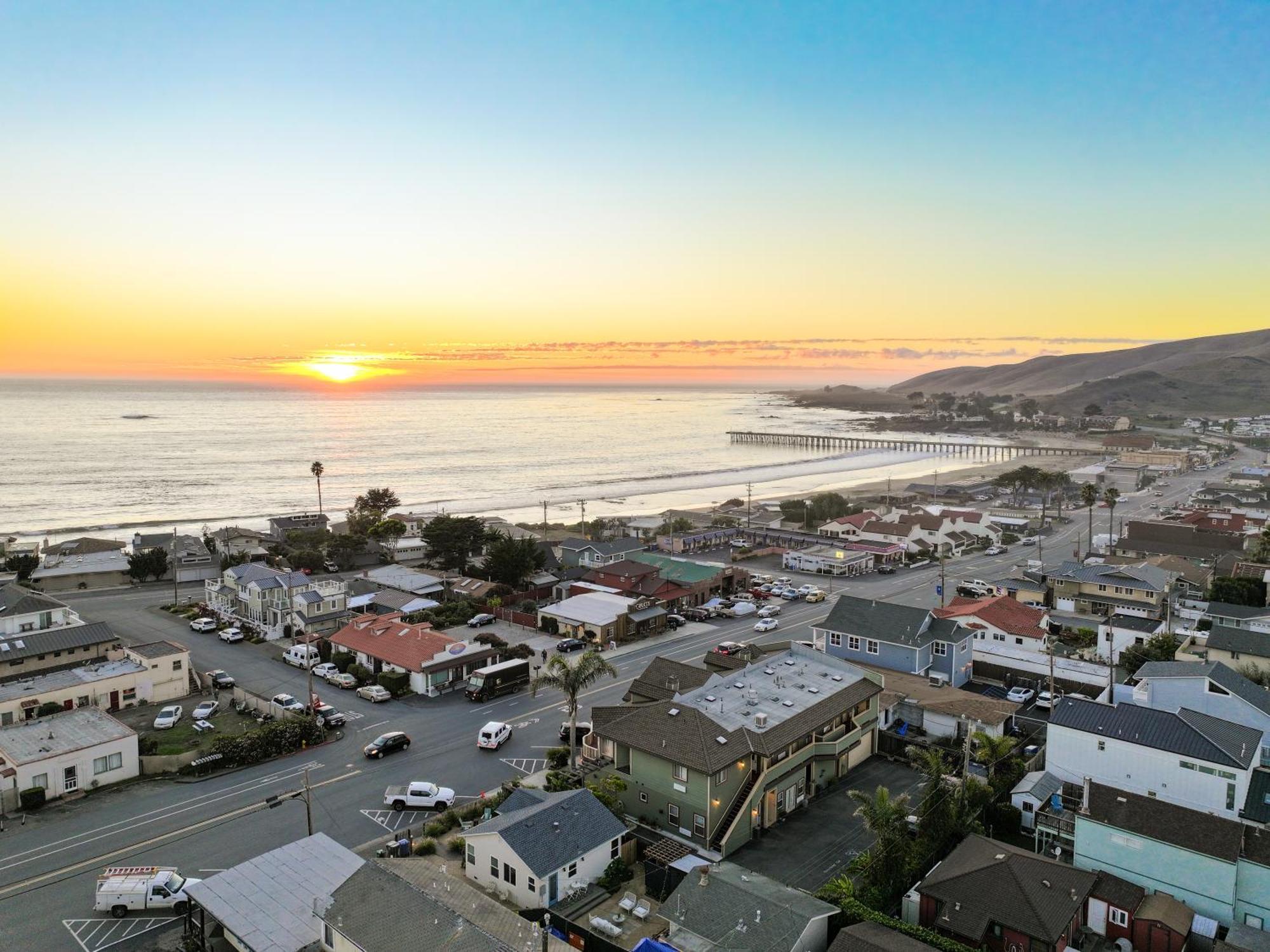 Cayucos Sunset Inn Экстерьер фото